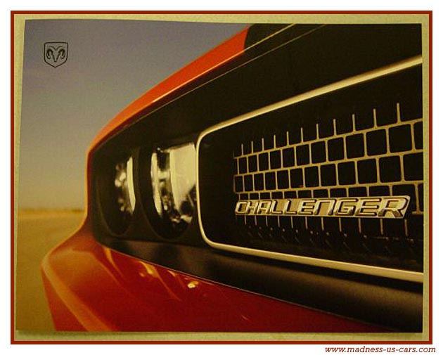 Brochure officielle Dodge Challenger SRT-8 2008