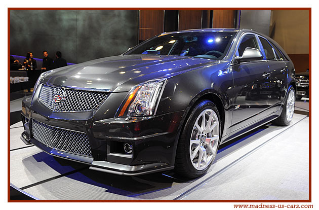 Cadillac CTS-V Sport Wagon 2011