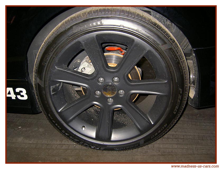 http://www.madness-us-cars.com/actualite-vehicules-americains/camaro-transformers-10.jpg