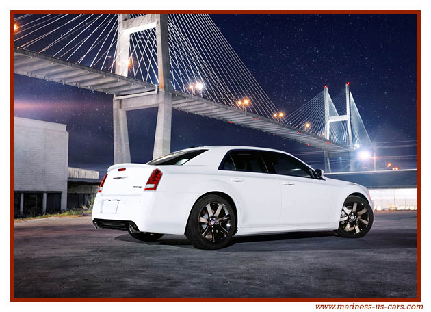 Chrysler 300 SRT-8 2012