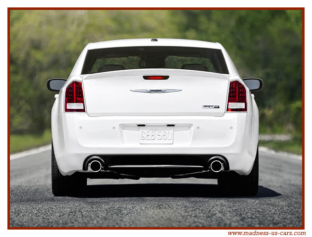 Chrysler 300 SRT-8 2012