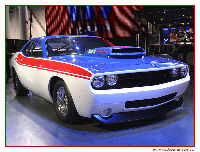 http://www.madness-us-cars.com/actualite-vehicules-americains/dodge-challenger-392-hemi-2.jpg