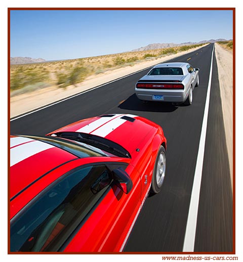 Dodge Challenger SRT-8 et Shelby GT500