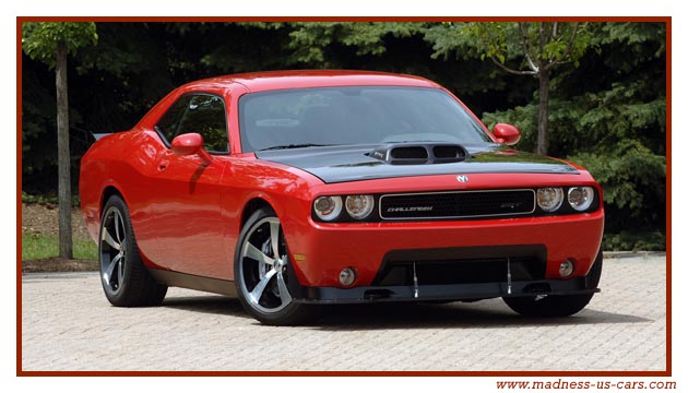 Dodge Challenger SRT-10