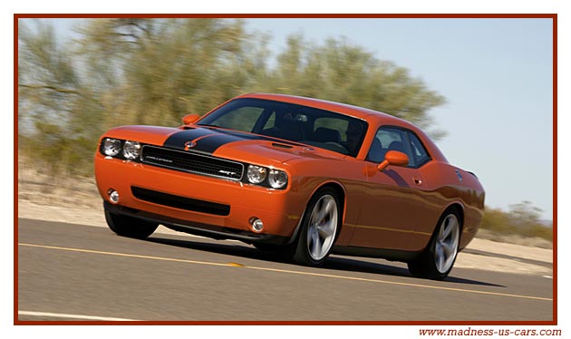 Dodge Challenger SRT-8 2008