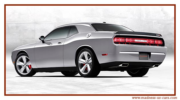 Dodge Challenger SRT-8 2008