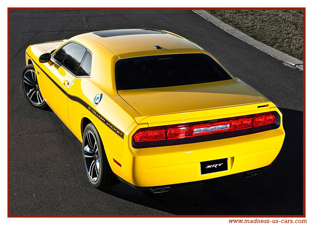 Dodge Challenger SRT-8 Yellow Jacket 2012