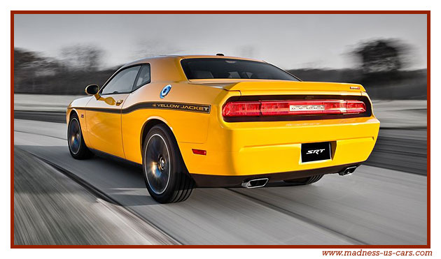 Dodge Challenger SRT-8 Yellow Jacket 2012