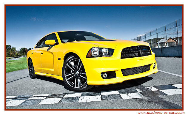 Dodge Charger SRT-8 392 Super Bee 2012