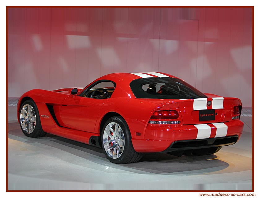 http://www.madness-us-cars.com/actualite-vehicules-americains/dodge-viper-srt10-2008-8.jpg