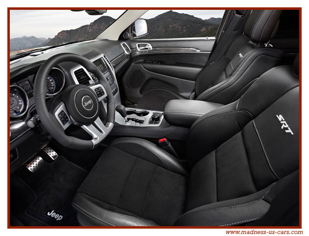 Jeep Grand Cherokee SRT-8 2012