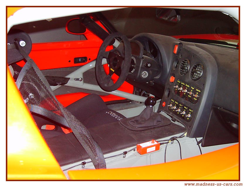 http://www.madness-us-cars.com/actualite-vehicules-americains/mondial-automobile-2006-12.jpg