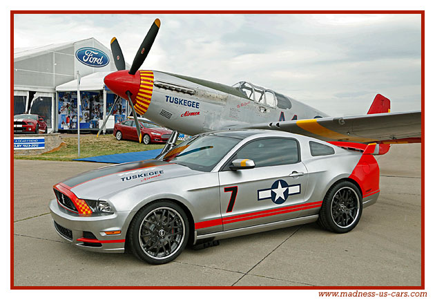 Red Tails Mustang GT 2013