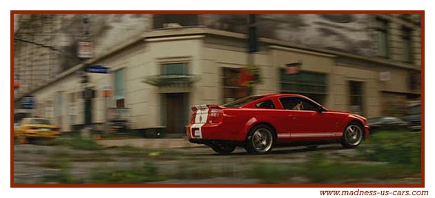 Shelby GT500 dans le film Je suis une Lgende
