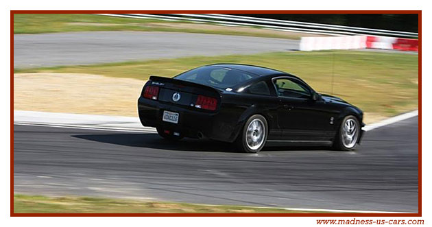 Une Shelby Madness US sur les pistes