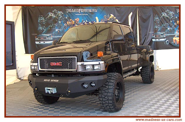 GMC 4500 Topkick Ironhide de Transformers Au niveau de la motorisation du