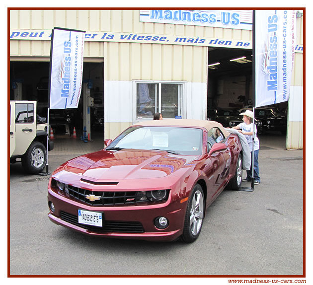 V8 Drink Madness US - Chevrolet Camaro Cabriolet 2011 - Dodge Durango 2011