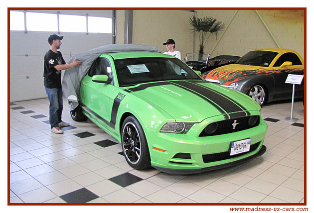 V8 Drink Madness US - Mustang Boss 302 2013