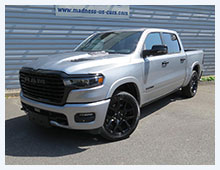 Dodge Ram 1500 Laramie Night Edition 4x4 2025
