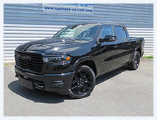 Dodge Ram 1500 Laramie Night Edition 4x4 2025