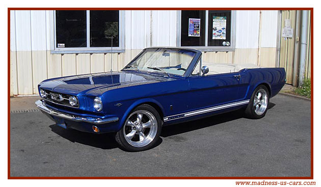 Vid os de la Ford Mustang Cabriolet 1965 en bas de cette page 