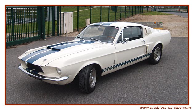 La Mustang Shelby GT 500 est n e en 1967 lors du restylage des Ford Mustang