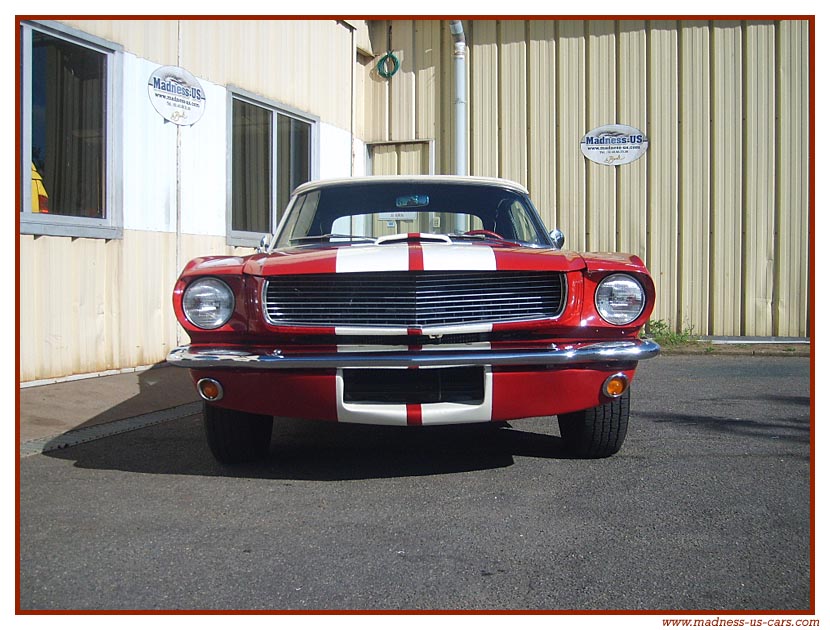 http://www.madness-us-cars.com/vehicules-anciens/mustang-cabriolet-code-a-1966-6.jpg