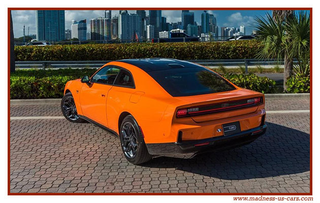Travers�e des USA en Dodge Charger �lectrique