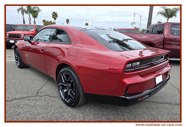 Dodge Charger Daytona R/T 2026